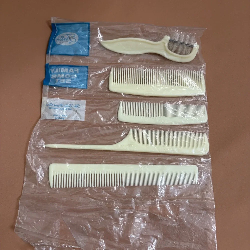 Fuller Brush Co Family Comb Set Vintage Cream Plastic Hair Grooming Made in USA